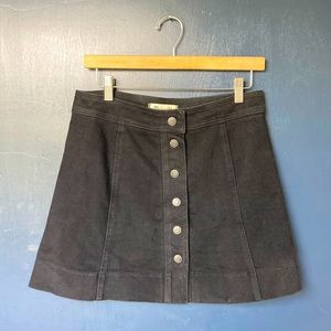 Madewell black button front denim skirt size 6